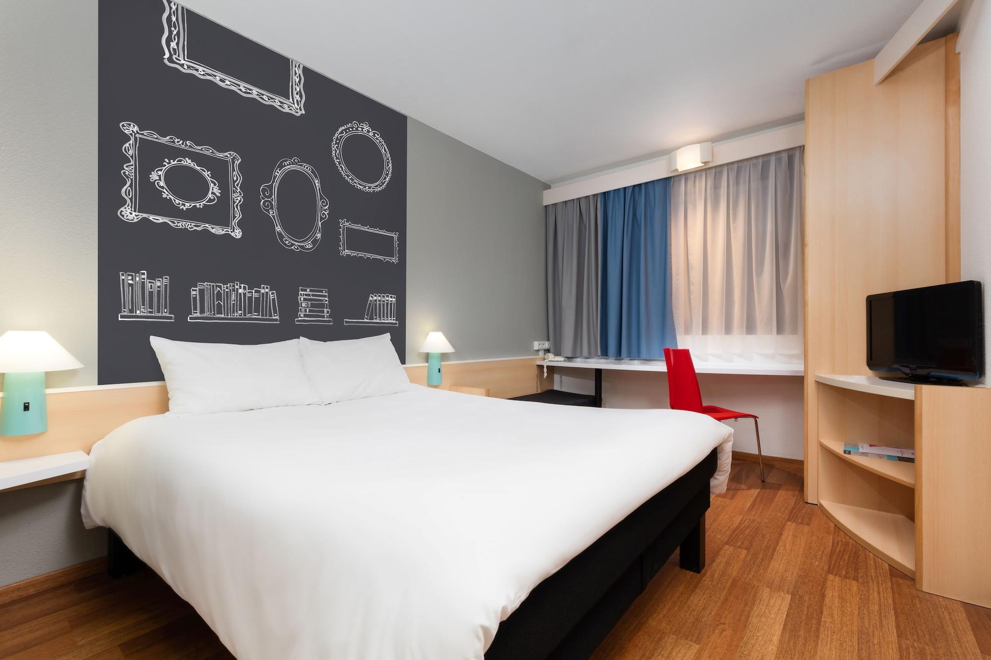 Ibis Szczecin Centrum Exterior foto